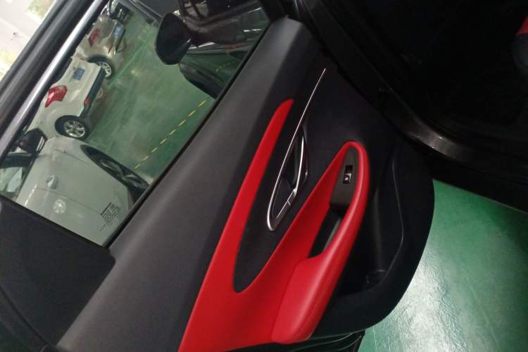 Used CHANGAN UNI-T 2021 1.5T Excellence Model Left Rear Door Interior