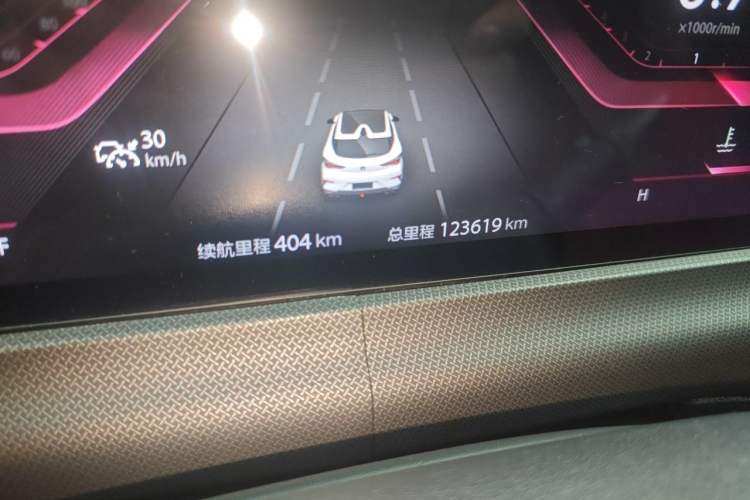 Used CHANGAN UNI-T 2021 1.5T Excellence Model Odometer Close Up