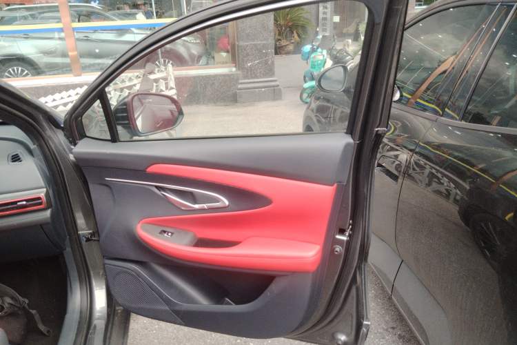 Used CHANGAN UNI-T 2021 1.5T Excellence Model Right Front Door Interior