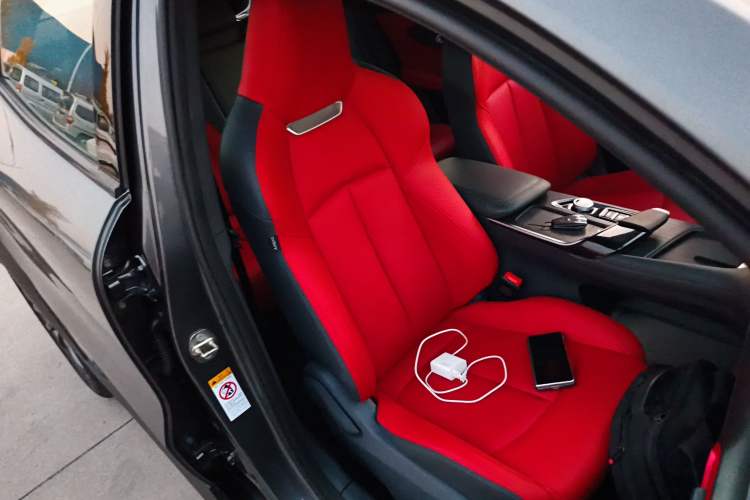 Used CHANGAN UNI-T 2021 1.5T Excellence Model Right Front Seat