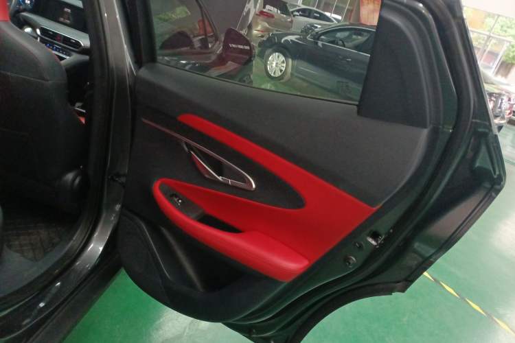 Used CHANGAN UNI-T 2021 1.5T Excellence Model Right Rear Door Interior