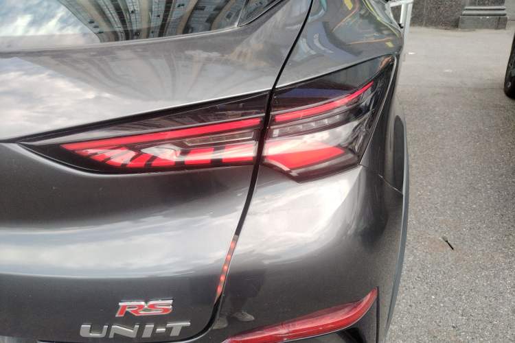 Used CHANGAN UNI-T 2021 1.5T Excellence Model Right Rear Taillight