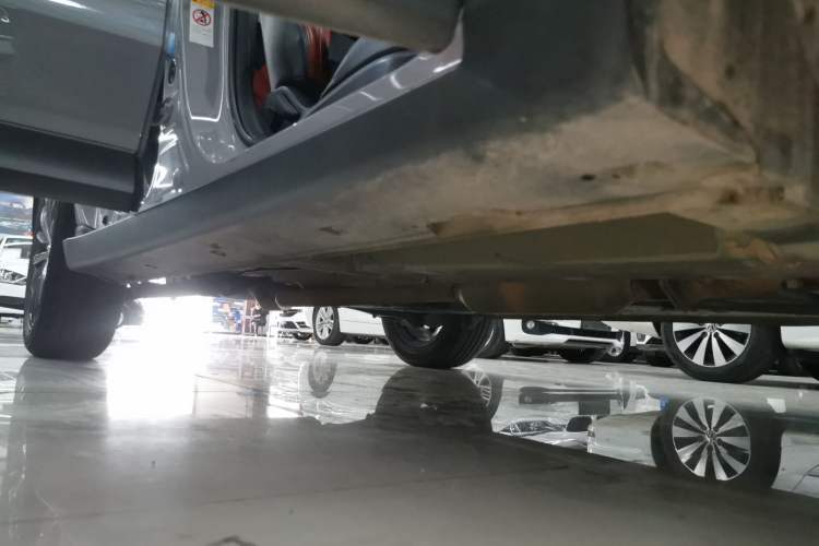 Used CHANGAN UNI-T 2021 1.5T Excellence Model Right Side Sill