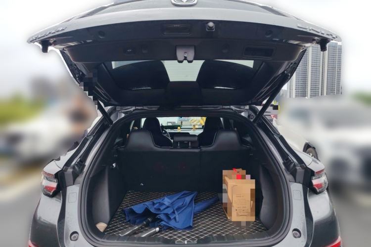 Used CHANGAN UNI-T 2021 1.5T Sport Edition Flagship Version Trunk