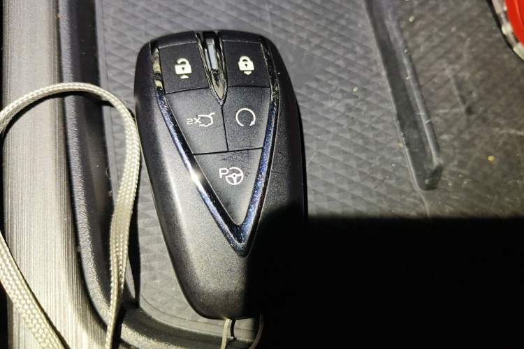 Used CHANGAN UNI-T 2021 1.5T Excellence Model Vehicle Key