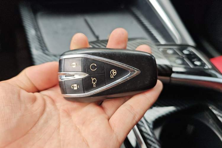 Used CHANGAN UNI-T 2021 1.5T Sport Edition Flagship Version Vehicle Key