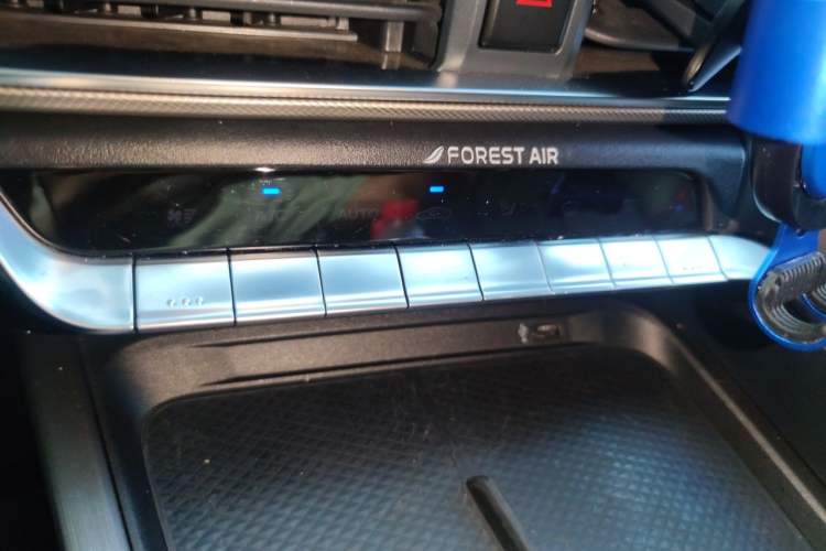 Used CHANGAN UNI-T 2021 1.5T Sport Edition Flagship Version Audio And AC Panel