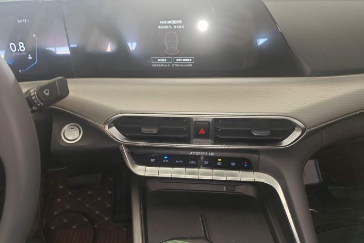 Used CHANGAN UNI-T 2021 1.5T Excellence Model Audio And AC Panel