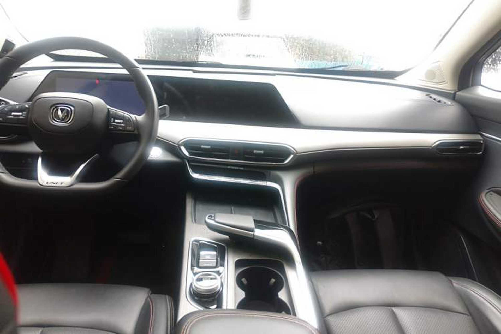 Used CHANGAN UNI-T 2021 1.5T Excellence Model Audio And AC Panel