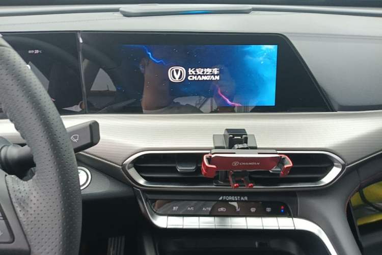 Used CHANGAN UNI-T 2021 1.5T Excellence Model Audio And AC Panel