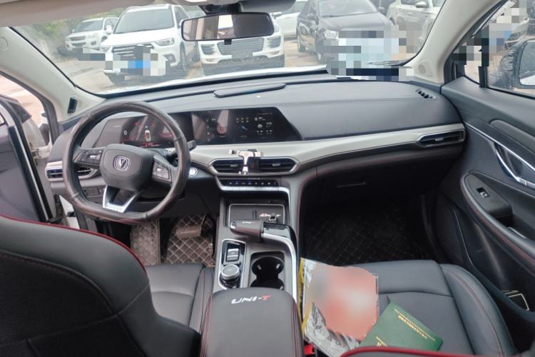Used CHANGAN UNI-T 2021 1.5T Excellence Model Center Console