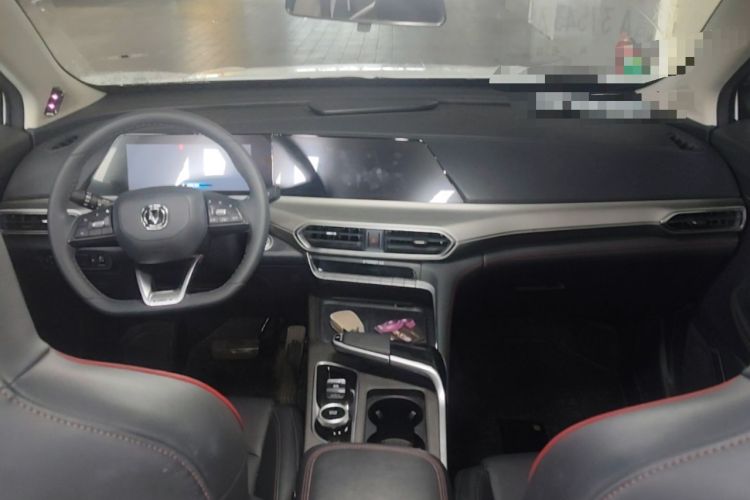 Used CHANGAN UNI-T 2021 1.5T Excellence Model Center Console