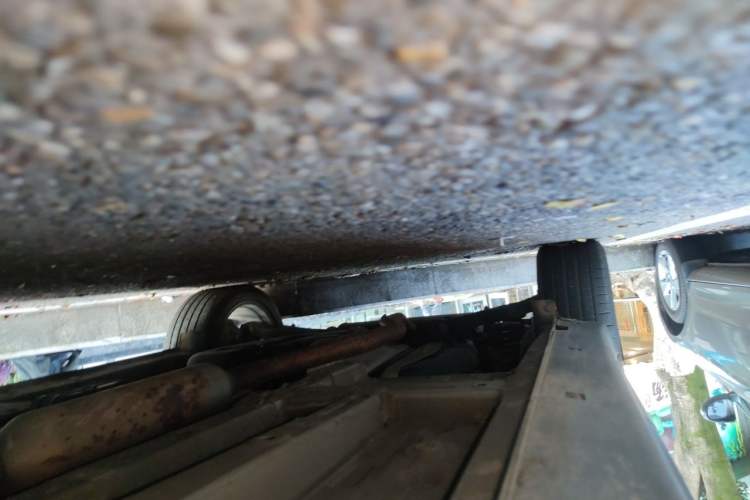 Used CHANGAN UNI-T 2021 1.5T Sport Edition Flagship Version Chassis Front Right
