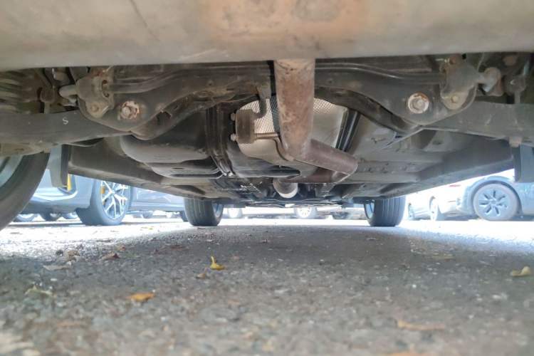 Used CHANGAN UNI-T 2021 1.5T Sport Edition Flagship Version Chassis Rear