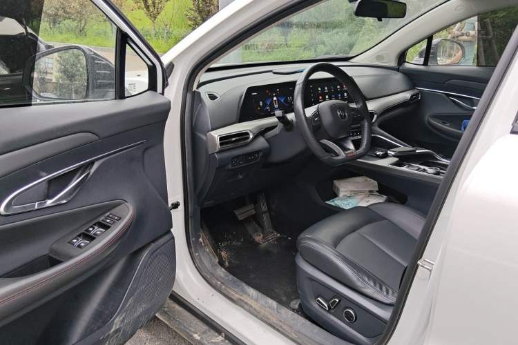 Used CHANGAN UNI-T 2021 1.5T Sport Edition Flagship Version Driver Seat