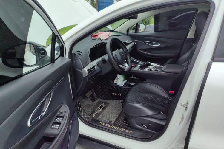 Used CHANGAN UNI-T 2021 1.5T Excellence Model Driver Seat