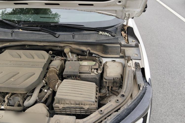 Used CHANGAN UNI-T 2021 1.5T Sport Edition Flagship Version Engine Bay Left