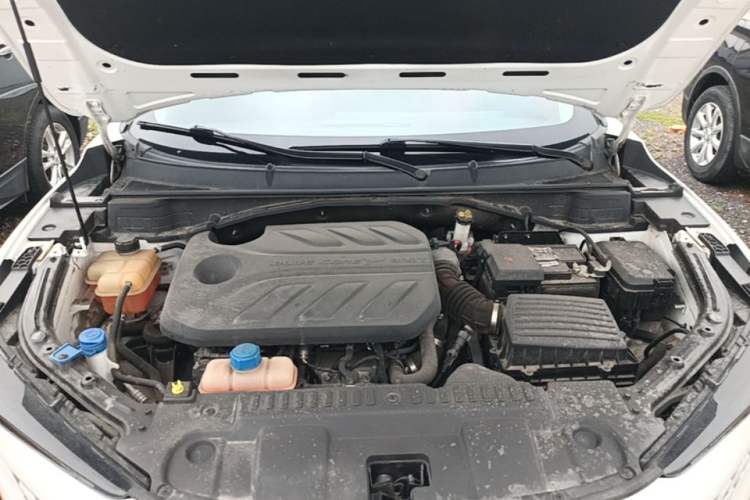 Used CHANGAN UNI-T 2021 1.5T Excellence Model Engine Bay