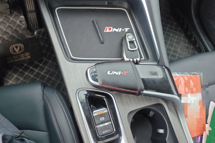 Used CHANGAN UNI-T 2021 1.5T Excellence Model Gear Lever