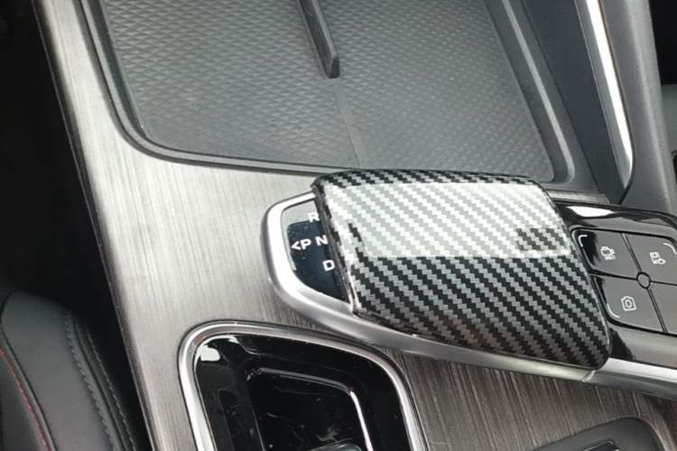 Used CHANGAN UNI-T 2021 1.5T Excellence Model Gear Lever