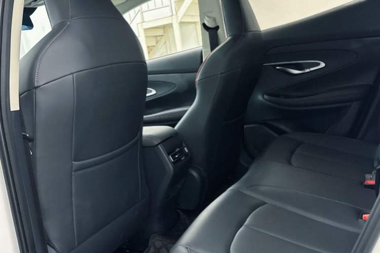 Used CHANGAN UNI-T 2021 1.5T Excellence Model Interior 7