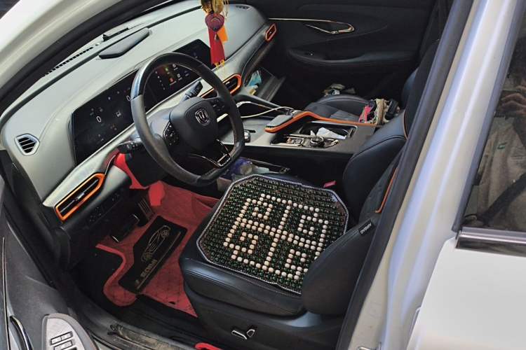 Used CHANGAN UNI-T 2021 1.5T Sport Edition Flagship Version Left Front Seat