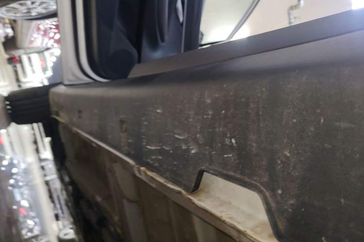 Used CHANGAN UNI-T 2021 1.5T Excellence Model Left Side Sill