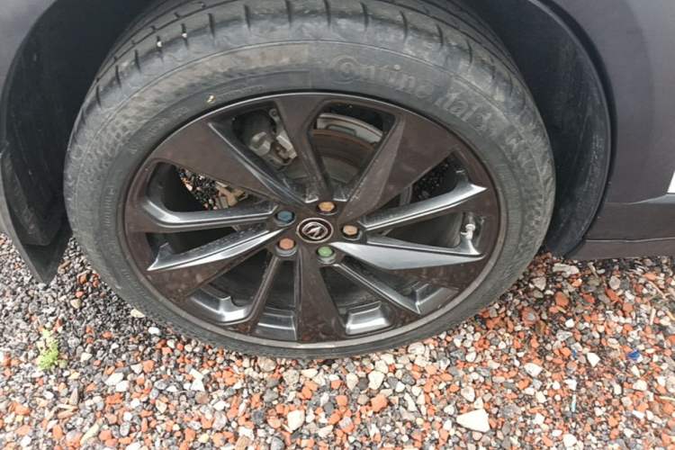 Used CHANGAN UNI-T 2021 1.5T Excellence Model Right Rear Wheel Hub