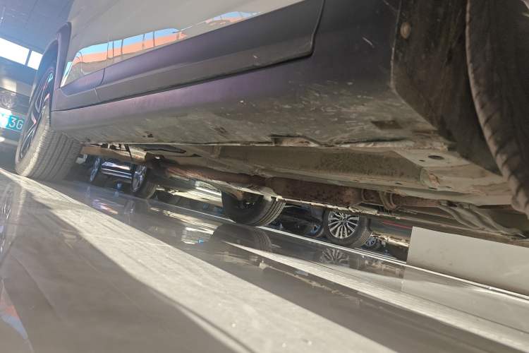 Used CHANGAN UNI-T 2021 1.5T Excellence Model Right Side Sill