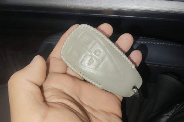 Used CHANGAN UNI-T 2021 1.5T Excellence Model Vehicle Key