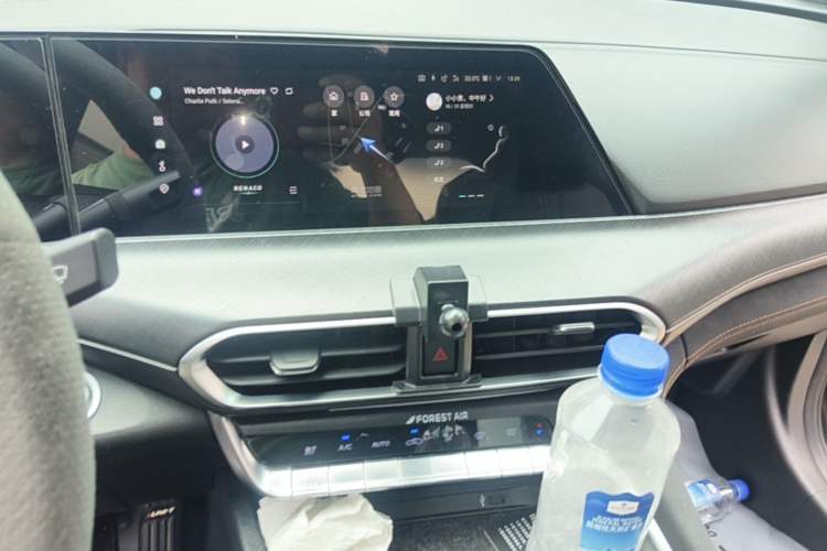 Used CHANGAN UNI-T 2022 1.5T Prestige Version Audio And AC Panel