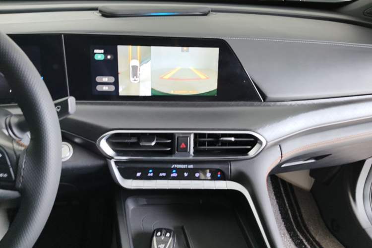Used CHANGAN UNI-T 2022 1.5T Prestige Version Audio And AC Panel