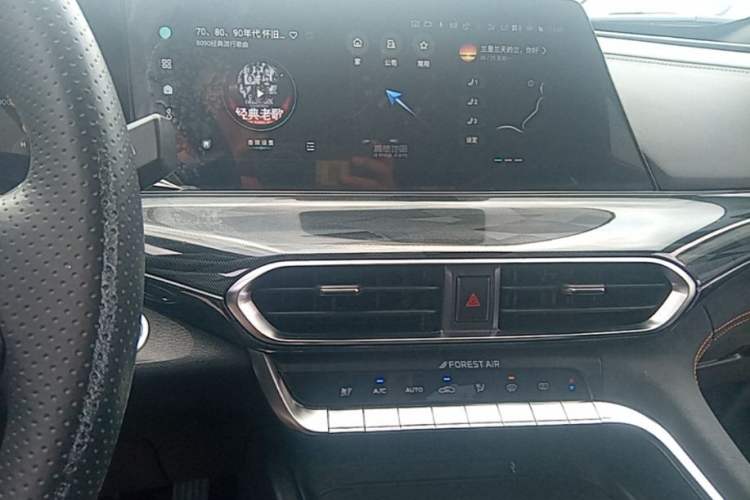 Used CHANGAN UNI-T 2022 1.5T Flagship Edition Audio And AC Panel