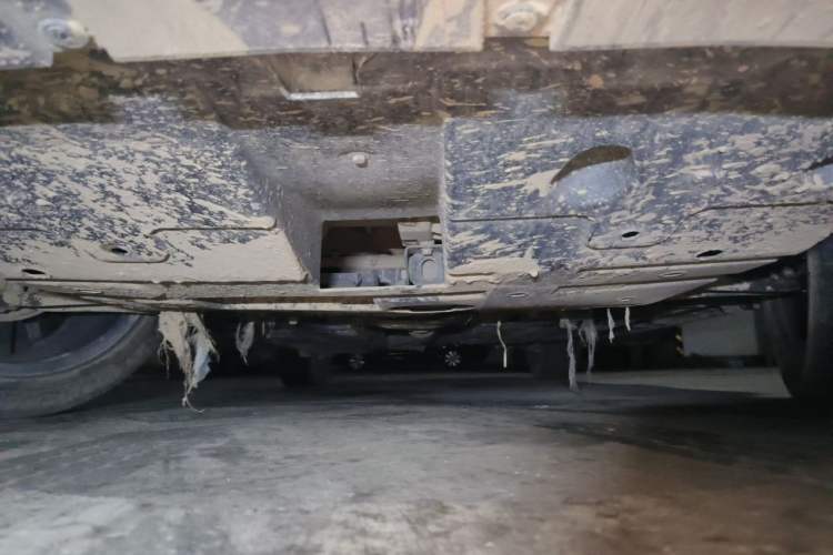 Used CHANGAN UNI-T 2022 1.5T Prestige Version Chassis Front