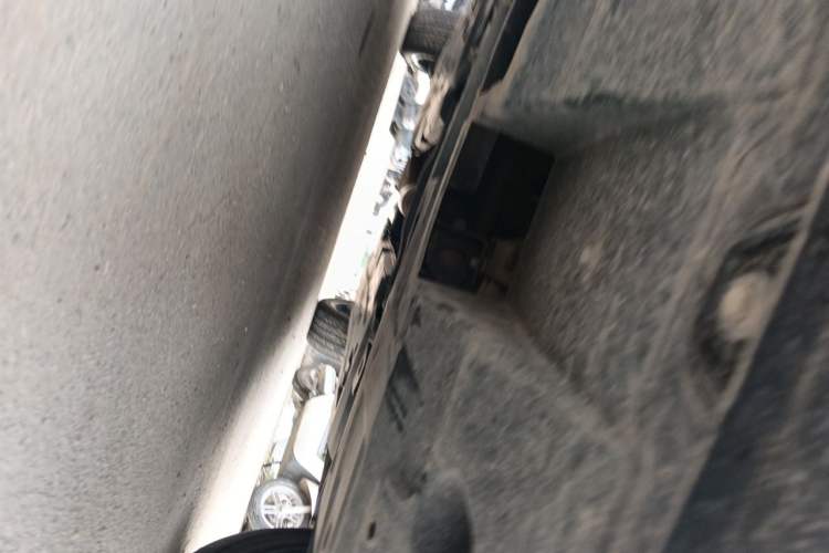 Used CHANGAN UNI-T 2022 1.5T Prestige Version Chassis Front