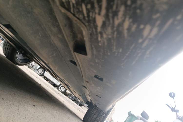 Used CHANGAN UNI-T 2022 1.5T Prestige Version Chassis Front Left