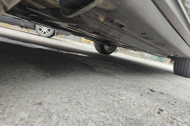 Used CHANGAN UNI-T 2022 1.5T Prestige Version Chassis Front Left
