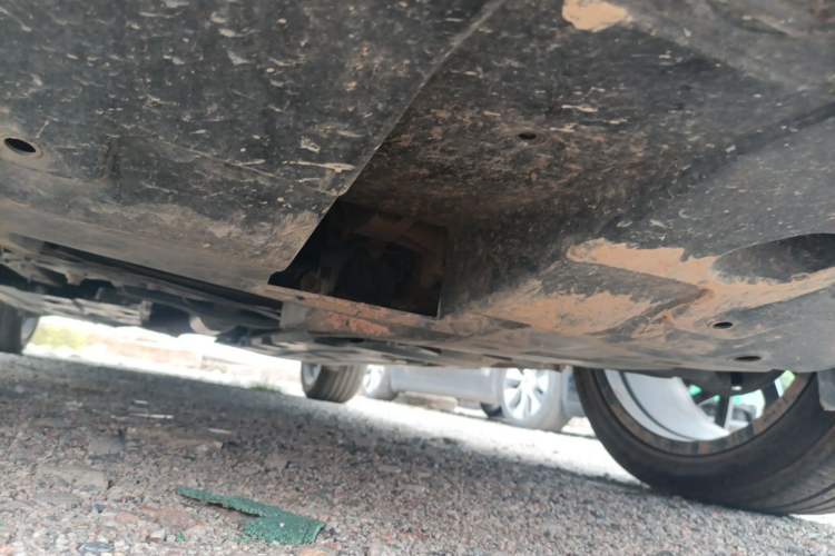 Used CHANGAN UNI-T 2022 1.5T Prestige Version Chassis Front