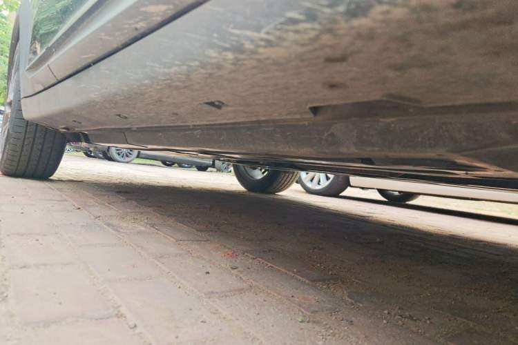 Used CHANGAN UNI-T 2022 1.5T Prestige Version Chassis Front Right
