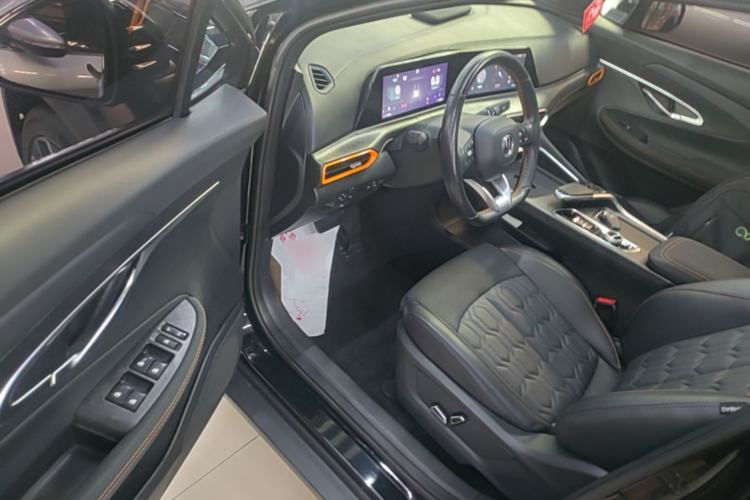 Used CHANGAN UNI-T 2022 1.5T Prestige Version Driver Seat