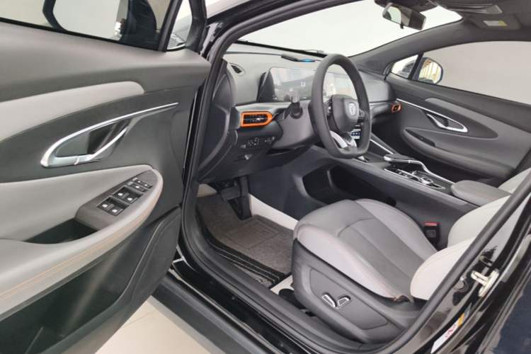 Used CHANGAN UNI-T 2022 1.5T Prestige Version Driver Seat
