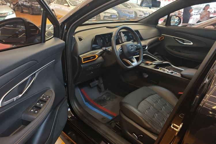 Used CHANGAN UNI-T 2022 1.5T Sport Edition Premium Version Driver Seat