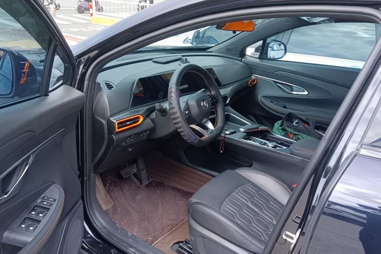 Used CHANGAN UNI-T 2022 1.5T Prestige Version Driver Seat