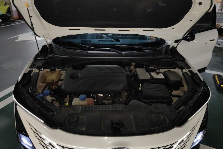Used CHANGAN UNI-T 2022 1.5T Sport Edition Flagship Version Engine Bay