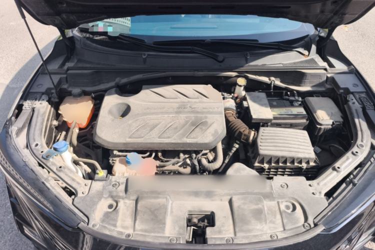 Used CHANGAN UNI-T 2022 1.5T Prestige Version Engine Bay