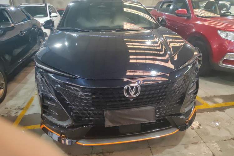 Used CHANGAN UNI-T 2022 1.5T Prestige Version Exterior 1