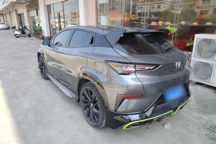 Used CHANGAN UNI-T 2022 1.5T Sport Edition Flagship Version Exterior 2