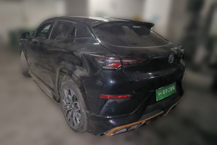 Used CHANGAN UNI-T 2022 1.5T Prestige Version Exterior 3