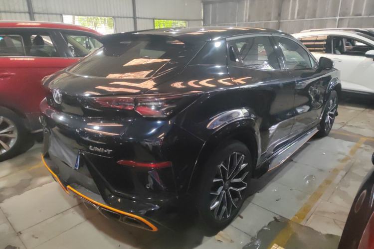 Used CHANGAN UNI-T 2022 1.5T Prestige Version Exterior 3