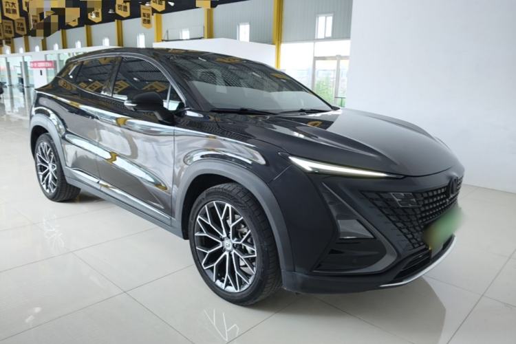 Used CHANGAN UNI-T 2022 1.5T Prestige Version Front Right 45 Deg